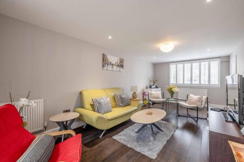Central Windsor, 5 mins to Legoland, Driveway - By Tempstay, Windsor (zdjęcie 10)