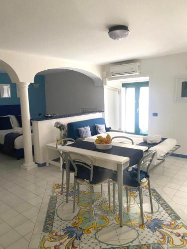 Peonia Blu Apartment 4