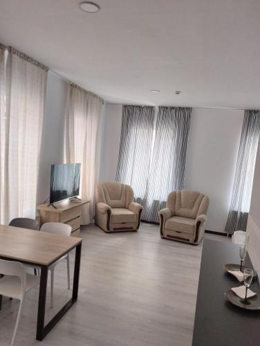 Park Hotel - image 11