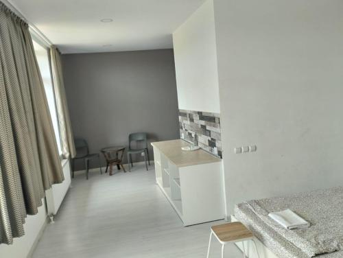 Park Hotel - image 5