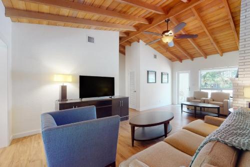 Pompano Place in Pompano Beach, USA