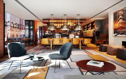 wspólne pomieszczenie/salon TV, PURO Gdansk Stare Miasto in Gdańsk