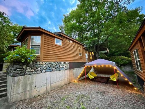 Hakuba Canadian Lodge