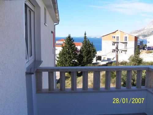 Two-Bedroom Apartment with Balcony image 4