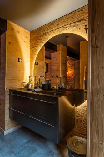 Love industrie & spa - Suite Romantique en Alsace - Spa privatif et garage in 比肖夫塞姆