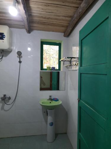 Bathroom, Mina House in Quan Lan Island
