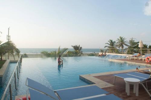 Beachfront Apartment at Radisson Hotel - image 3