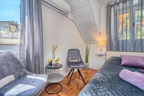 Couple's Getaway in the Center of Hvar w/Sea View 3
