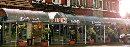 Entrance, Hotel & Restaurant Mowchen in Norden