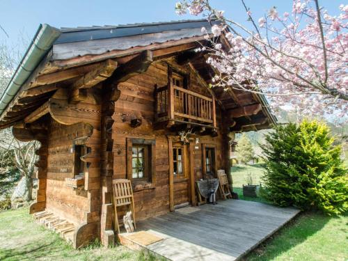 Mazot 2 étoiles avec jardin, parking et wifi - Chamonix - FR-1-343-215 (Mazot 2 etoiles avec jardin, parking et wifi - Chamonix - FR-1-343-215) in Les Gaudenays