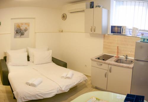 Bliss Apartments with free parking, Split (photo 10)