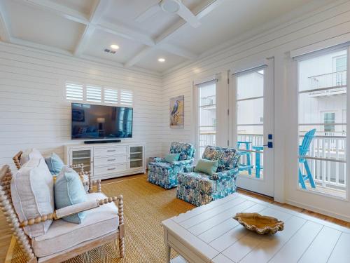 Southern Cross in Dorado Dunes Newly Built Home, Walk to Beach, Private Pool, Golf Cart Entire Stay in Port Aransas, USA