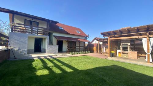 Dārzs, Cabana Plaiuri Ardelene in Șutu
