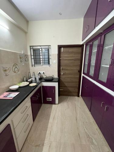 Furnished 3 BHK in Prime Location Near Arilova - 3rd Floor