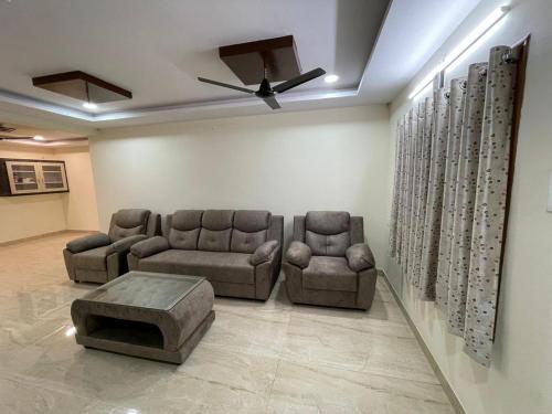 . Servostay 3 BHK Fully Furnished in Vizag with Parking - 1st Floor