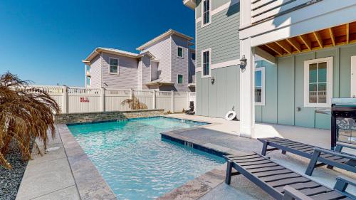 RD283 The Porches Breathtaking Custom New Home with Gulf Views, Private Pool and Golf Cart Included in Port Aransas, USA