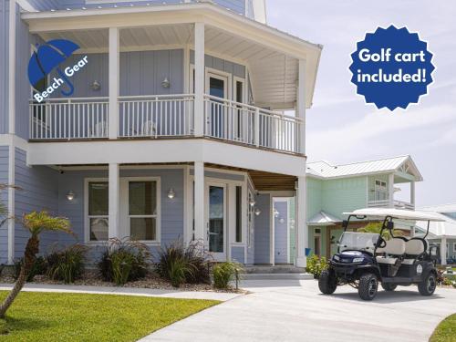 RD204 Beautiful Newly Built Home, Shared Pool, Beach Boardwalk and Golf Cart Included Entire Stay in Port Aransas, USA