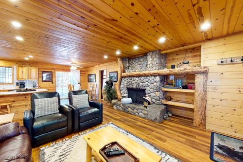 River Rock Lodge