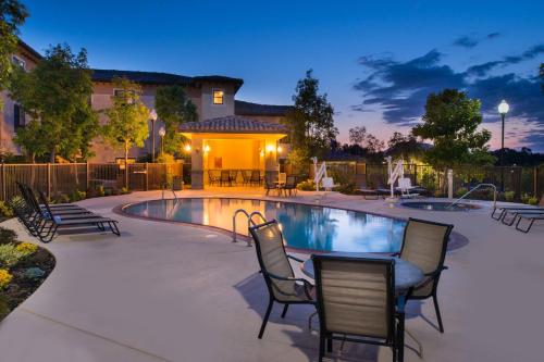 . TownePlace Suites Thousand Oaks Ventura County