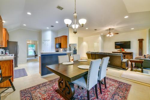 Pet-Friendly Waxahachie Vacation Home with Backyard! in Waxahachie, USA