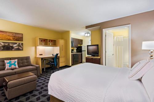 TownePlace Suites by Marriott Pensacola