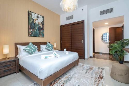 Vibrant 1 Bedroom few mins away to JBR Beach, Dubai