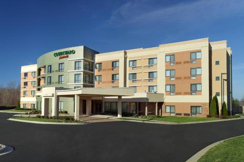 Courtyard by Marriott Clarksville