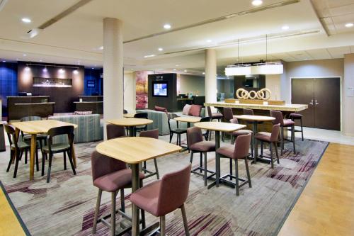 Courtyard by Marriott Clarksville