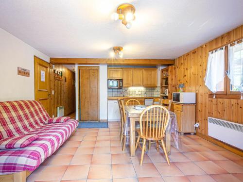 Appartement La Clusaz, 3 pièces, 6 personnes - FR-1-437-84