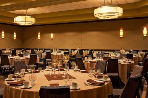 Sheraton Sioux Falls & Convention Center