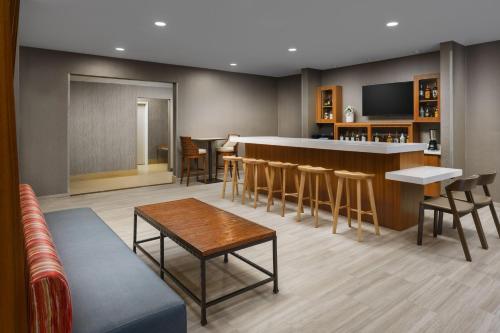 大堂, SpringHill Suites by Marriott Providence West Warwick in 西沃威克