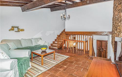 Nice Home In Taulis With Outdoor Swimming Pool, Wifi And 3 Bedrooms