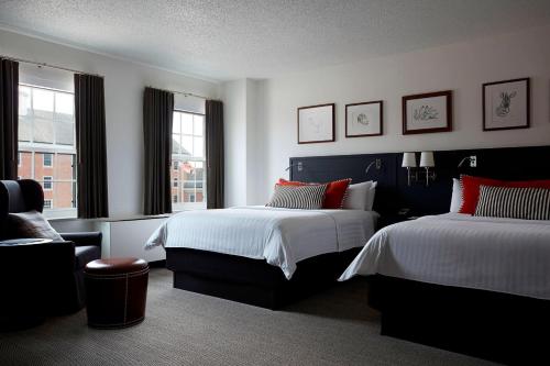 Deluxe Queen Room with Two Queen Beds - Hearing Accessible