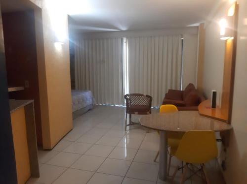 Apartamento Meireles perto feirinha Beira Mar105