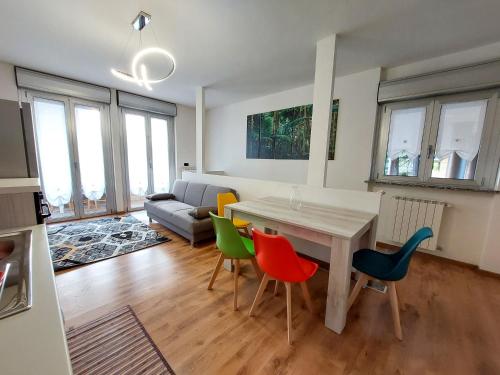 Appartamento privato con jacuzzi - Apartment - Legnano