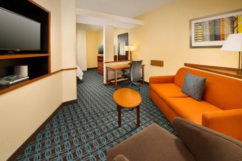 Fairfield Inn & Suites by Marriott Marshall