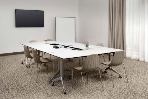 Element Orlando Universal Blvd. - image 11