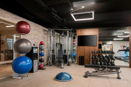 Goleta Valley Athletic Club  Gym/Physical Fitness Center