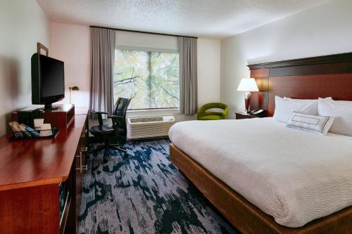 Fairfield Inn&Suites Detroit Livonia - Hotel