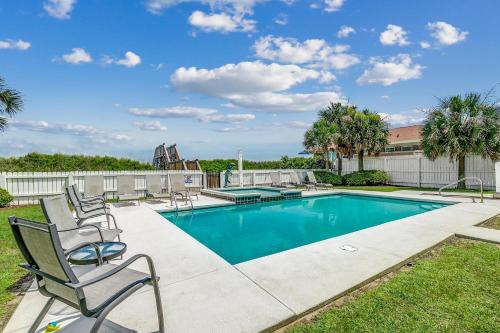 -Atlantis (7 Bdrm / 7.5 Bath Sleeps 22) - image 30