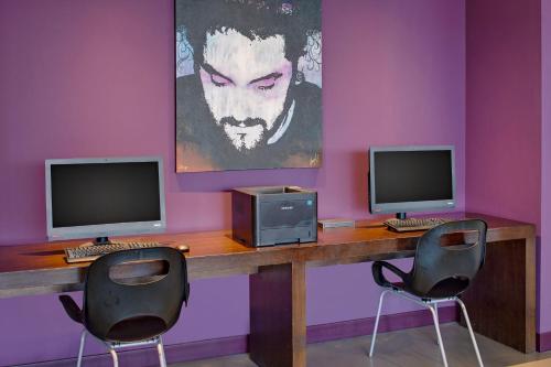 Aloft Tucson University - image 12
