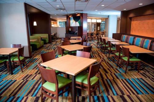 Fairfield Inn & Suites by Marriott Cincinnati Uptown/University Area