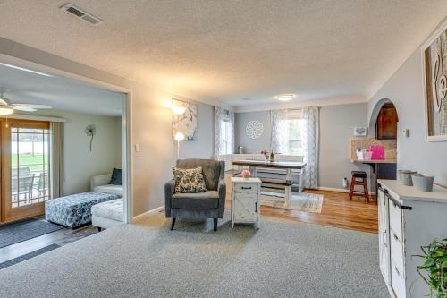 Osseo Cottage on Pleasant Lake with Dock and Views! in Hillsdale, USA