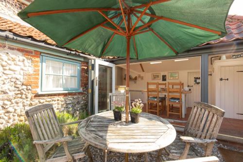 Exterior view, Lavender Cottage in Stiffkey