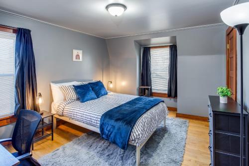 Spacious Home with In-Unit Laundry, Parking, 1GB WiFi, & Patio Deck, Rochester (fotografie 5)