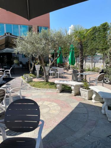 สวน, Bajovah Apartments & Restaurant in เมเซซ-ฟูเช