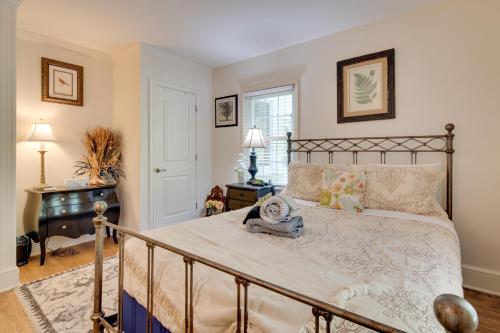 Le Canard Cottage with Porch 10 Mi to Asheville! - image 31