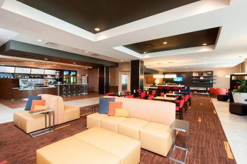 Courtyard by Marriott Peoria Downtown