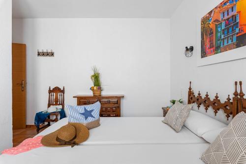 Two-Bedroom Villa image 10