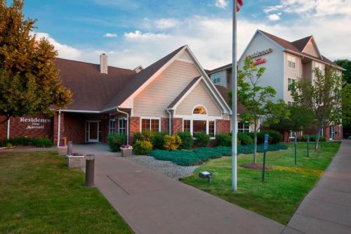 Residence Inn by Marriott West Springfield - Hotel